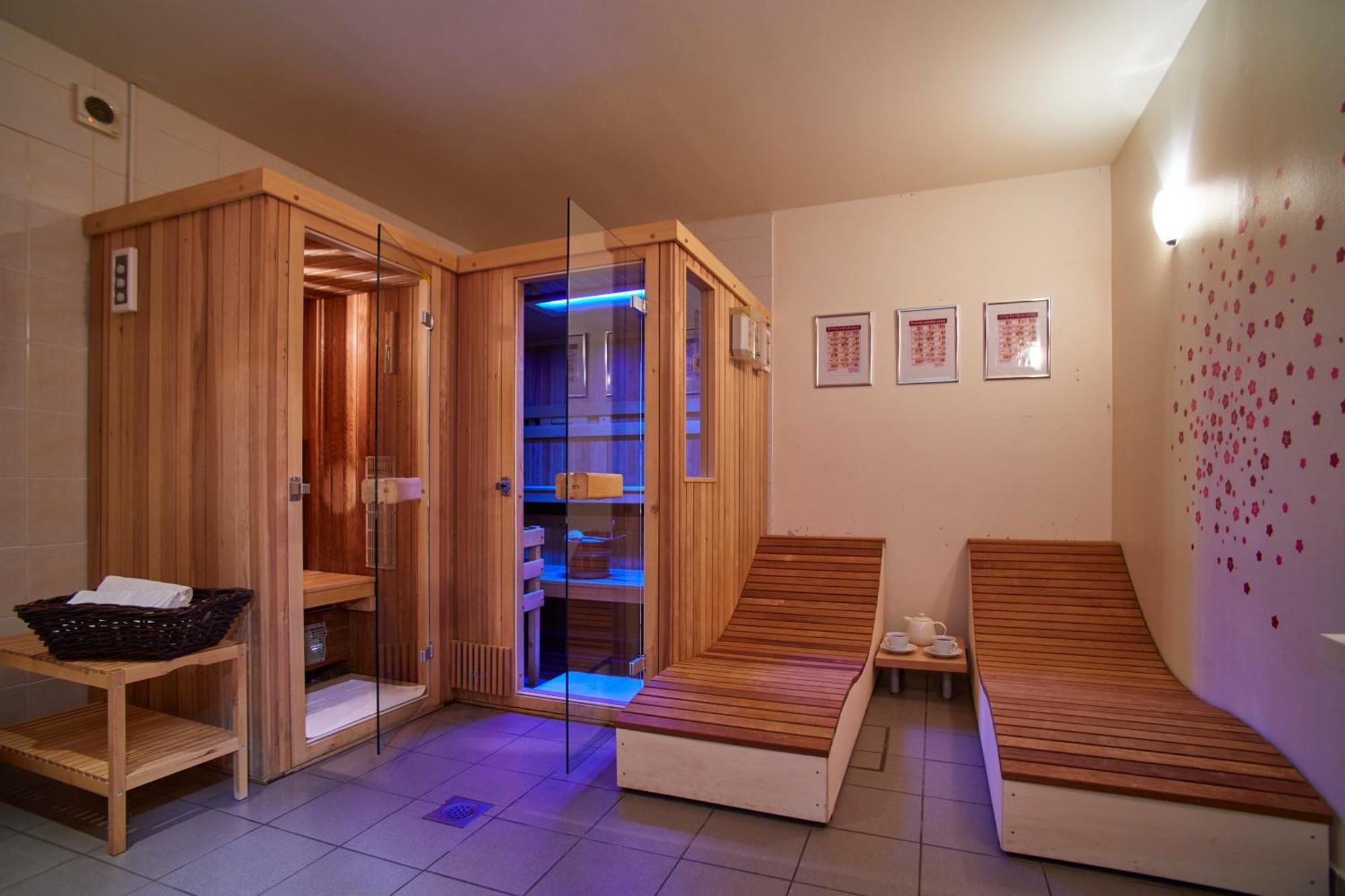 Hotel Delalut Ravne na Koroskem Esterno foto